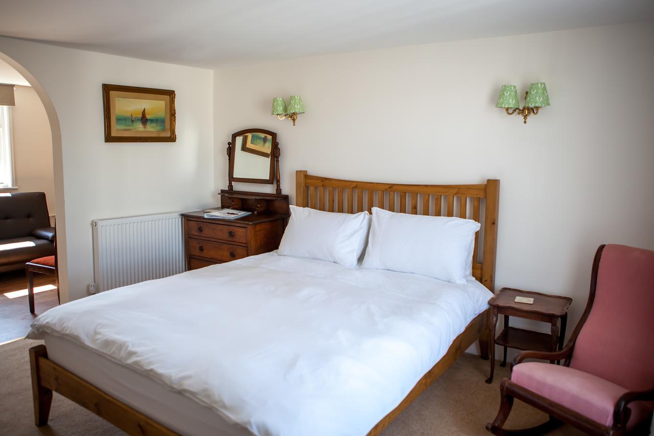 The Horse & Cart Otel Peasmarsh Dış mekan fotoğraf
